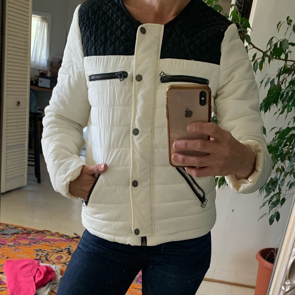 American Eagle puffer jacket Small